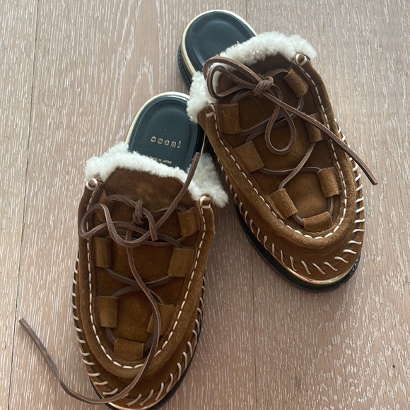 moccasin mules